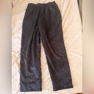 Alfred Dunner Women’s Black Corduroy Pants